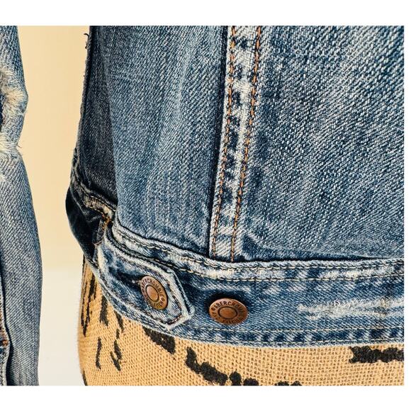Abercrombie & Fitch Womens Distressed Cotton Denim Trucker Jean Jacket Sz Small - Picture 6 of 10